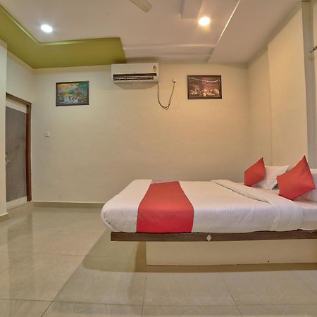 Oyo 35538 Hotel Risha Chandrapur Екстериор снимка