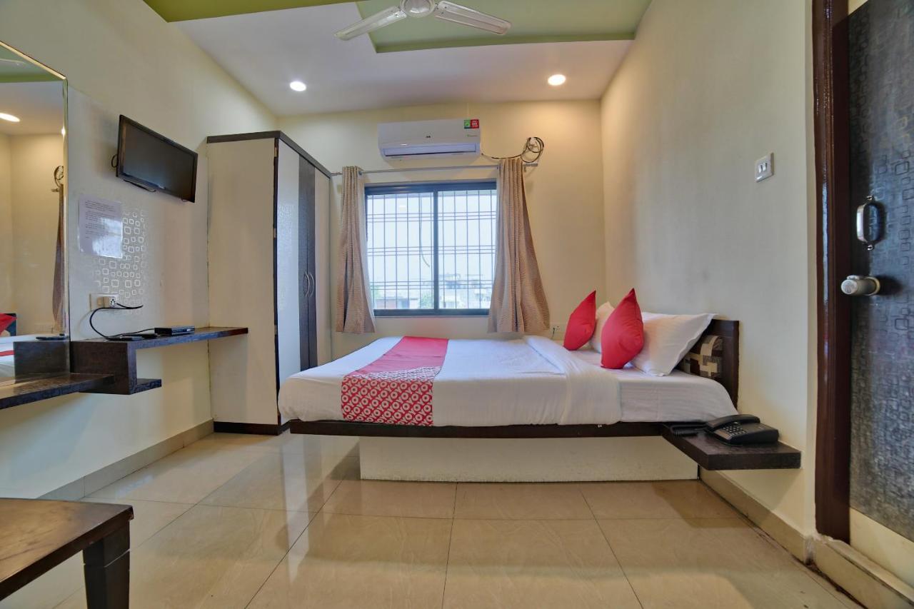 Oyo 35538 Hotel Risha Chandrapur Екстериор снимка