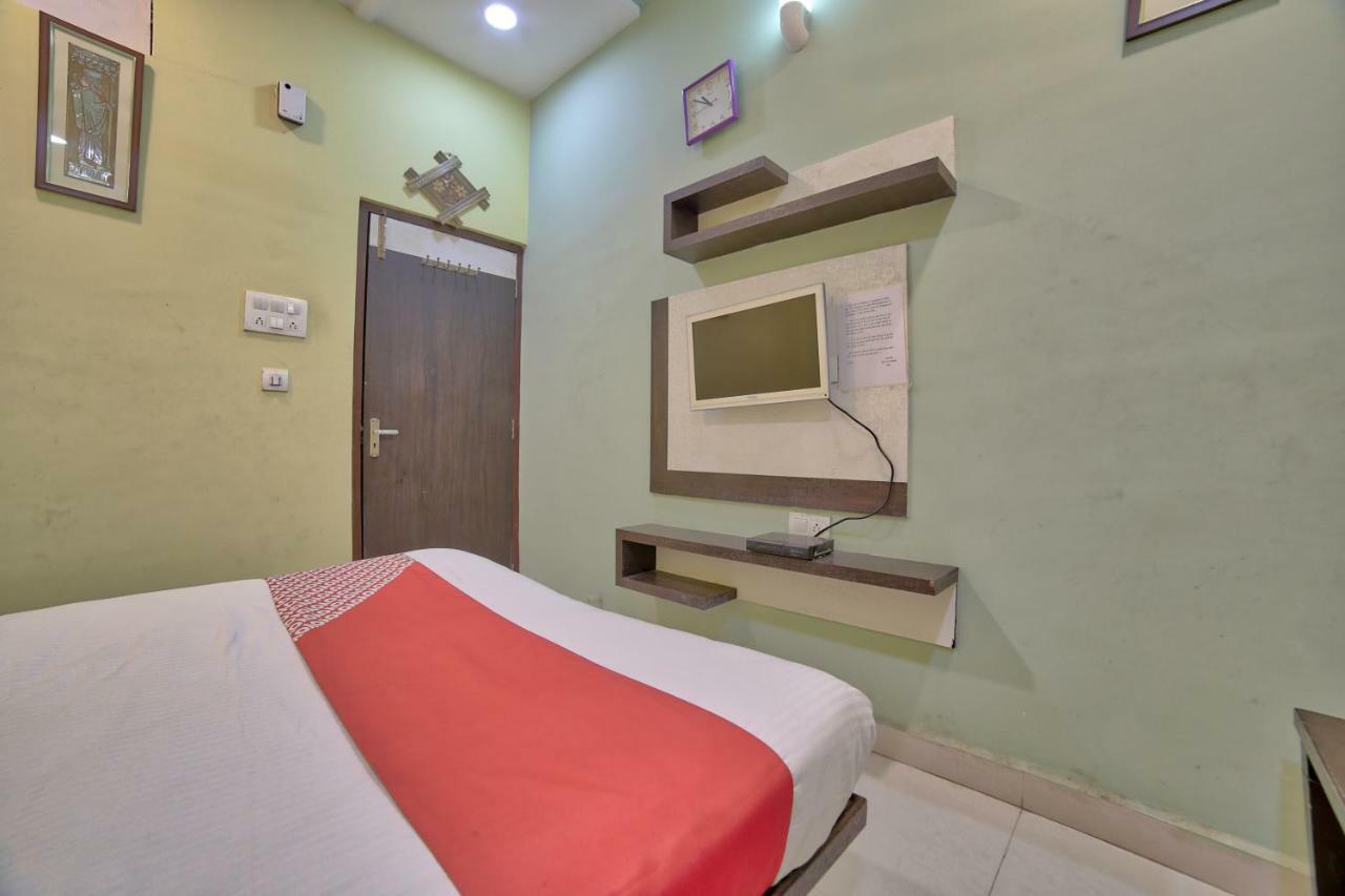 Oyo 35538 Hotel Risha Chandrapur Екстериор снимка