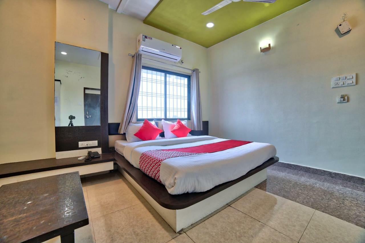Oyo 35538 Hotel Risha Chandrapur Екстериор снимка