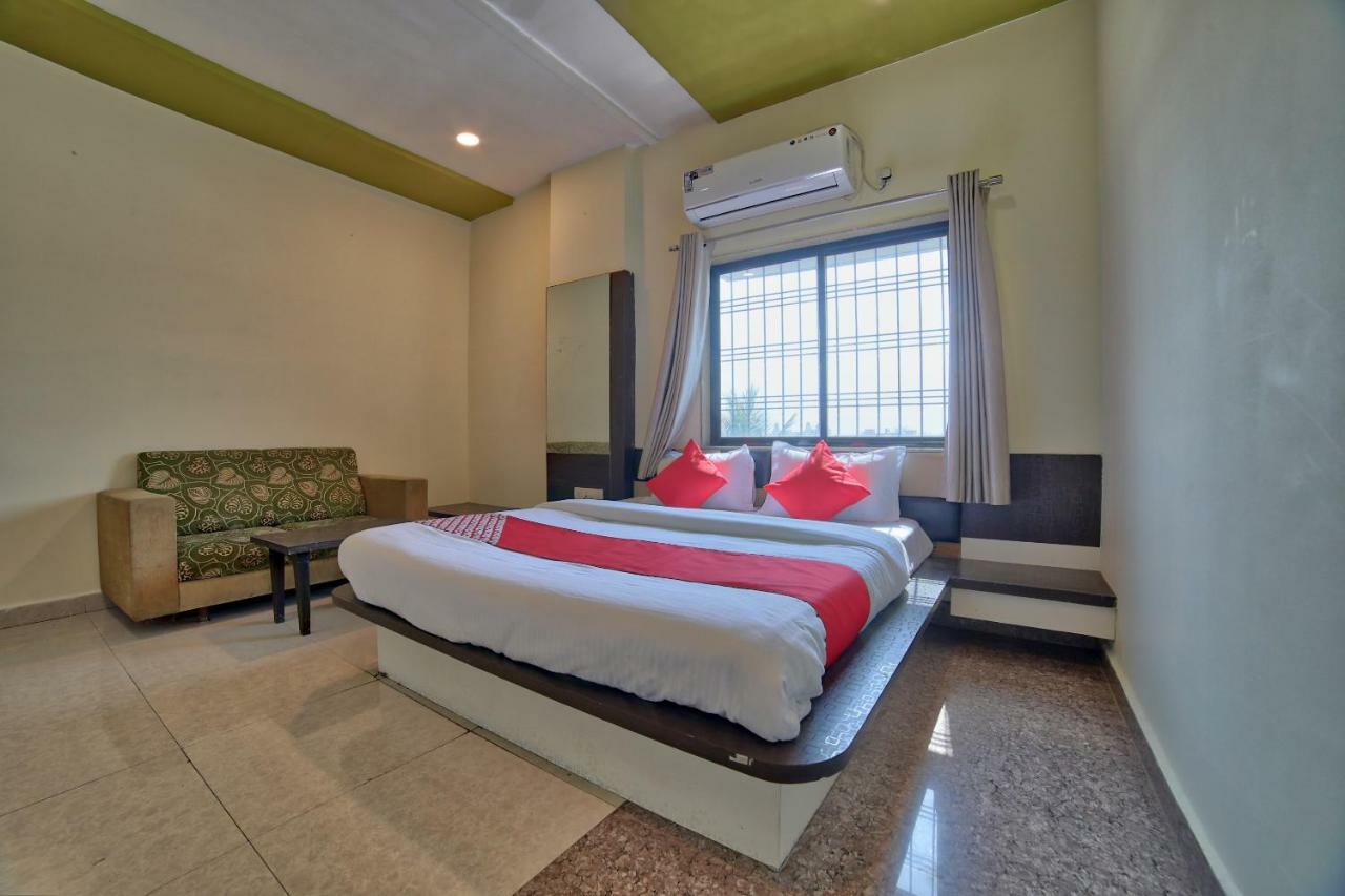 Oyo 35538 Hotel Risha Chandrapur Екстериор снимка